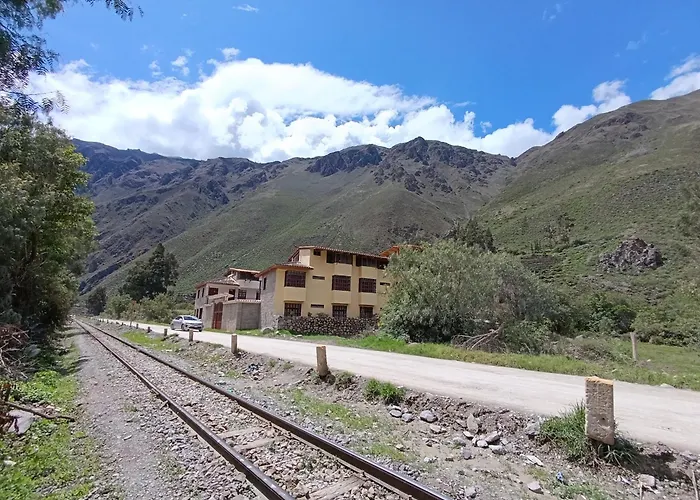 Hotel Samana House