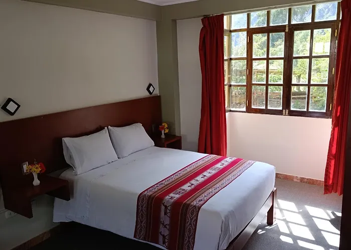Samana House Hotel 2*